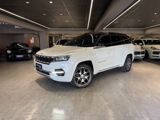 JEEP COMMANDER 2.0 TD380 TURBO DIESEL OVERLAND AT9 JEEP COMMANDER 2.0 TD380 TURBO DIESEL OVERLAND AT9